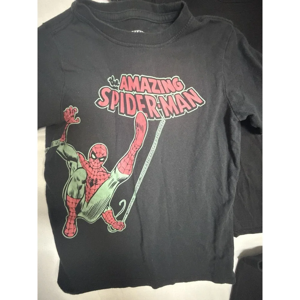 Girls Clothes Lot Of 8 Size  7/8 Spider-Man Bluey Snoopy Hello Kitty